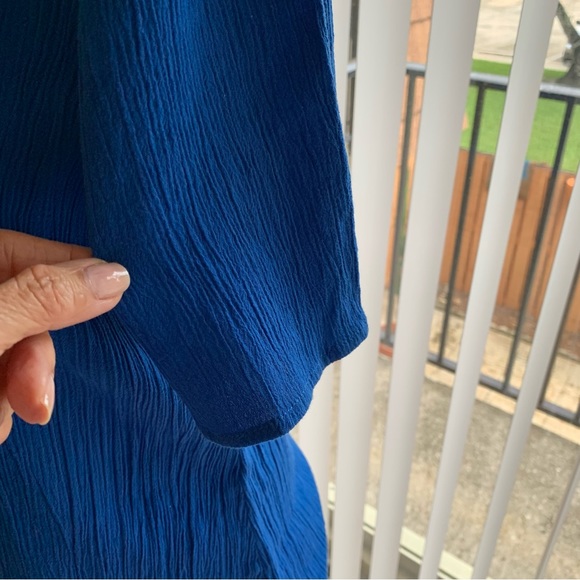 DENIM &CO! Blue 1/2 sleeves shirt w/white thread work around neckline.Bu… - Picture 3 of 9